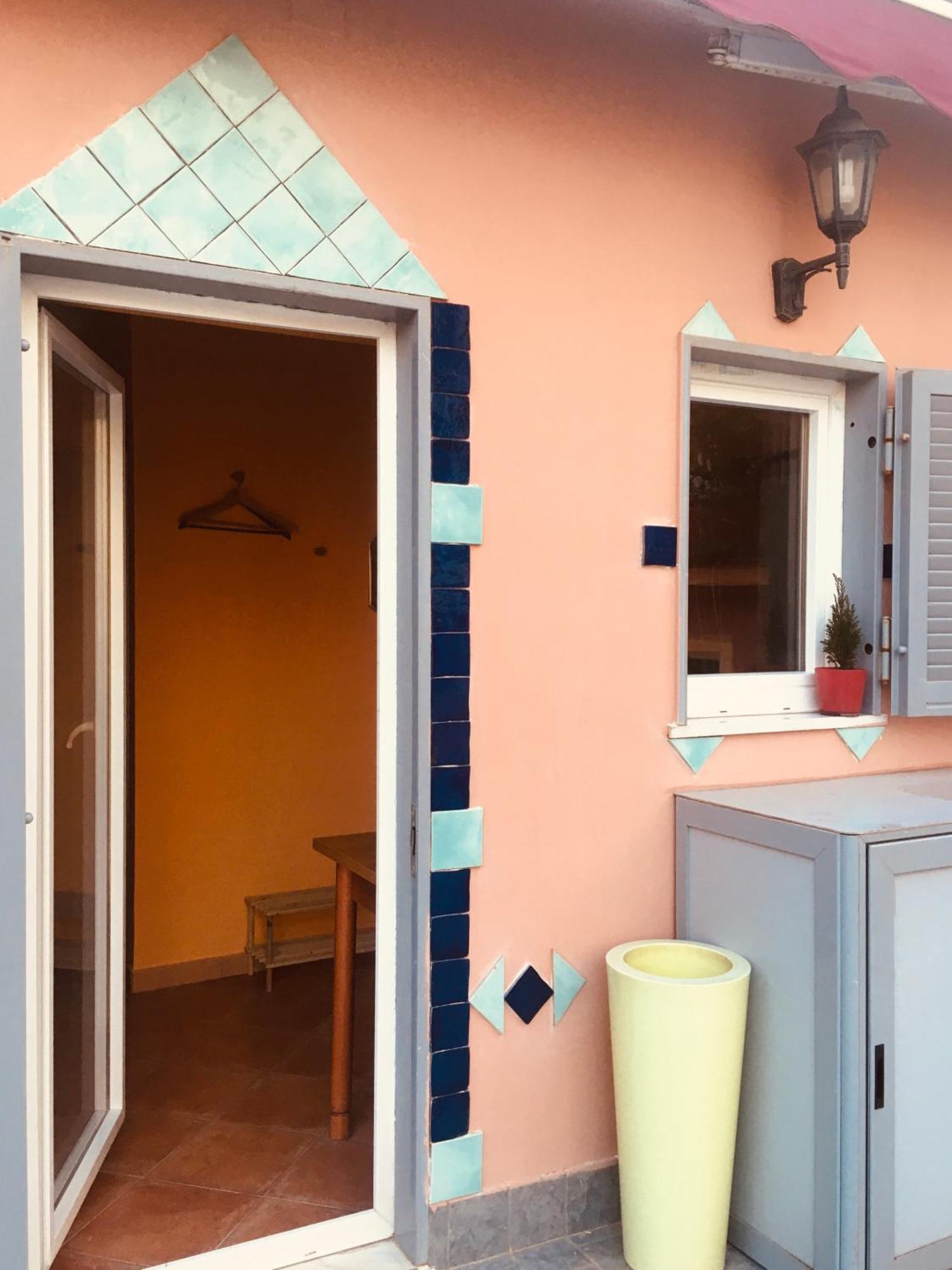 Апартаменты La Maison Bohemien Неаполь Экстерьер фото
